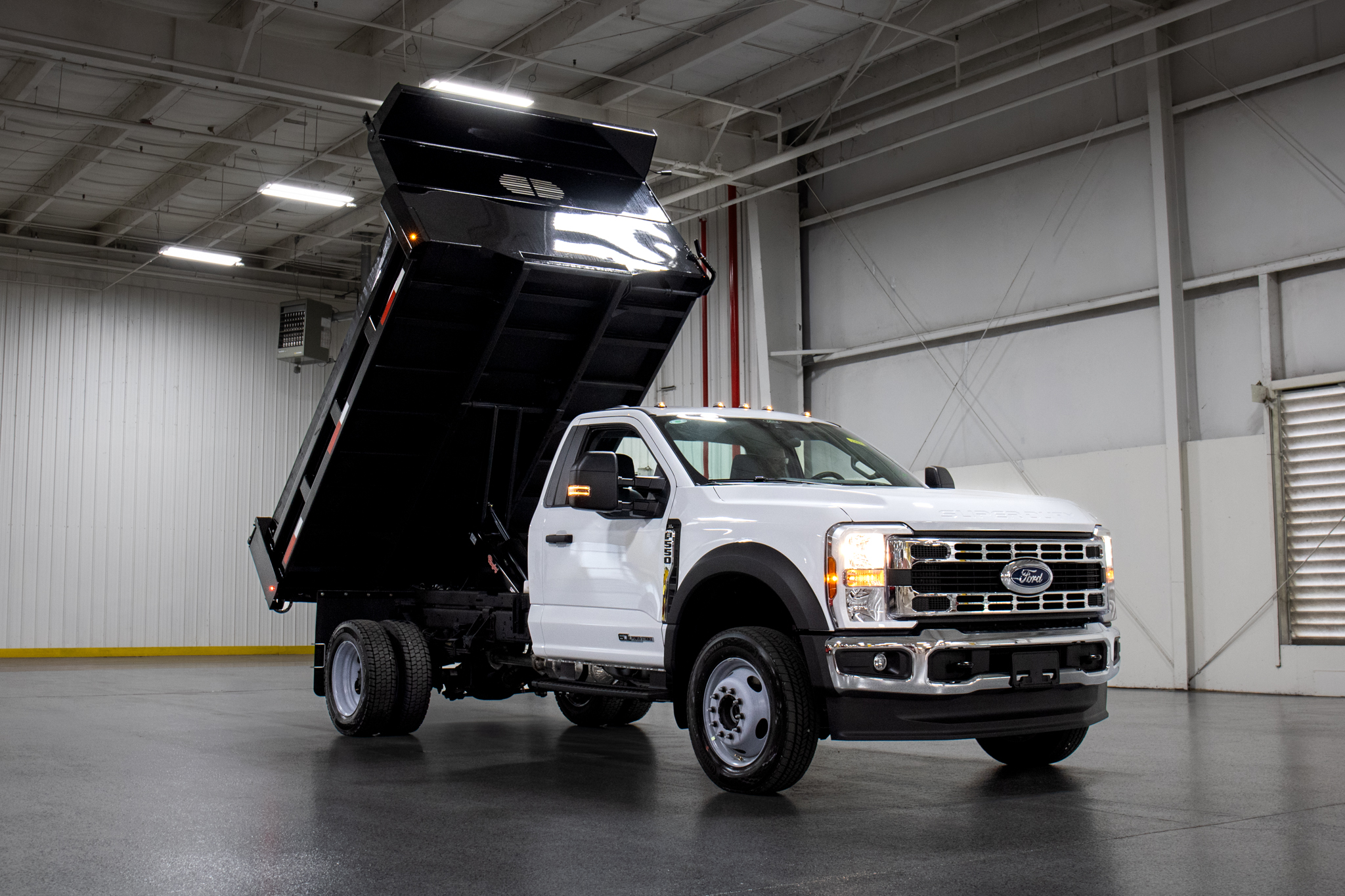 Smyrna Truck & Rugby Eliminator Carbon Steel Dump Body on Ford F-550 Chassis