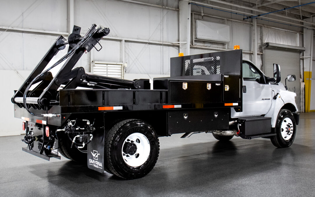 Custom Smyrna Hydraulic Reel Body on Ford F-750 Chassis