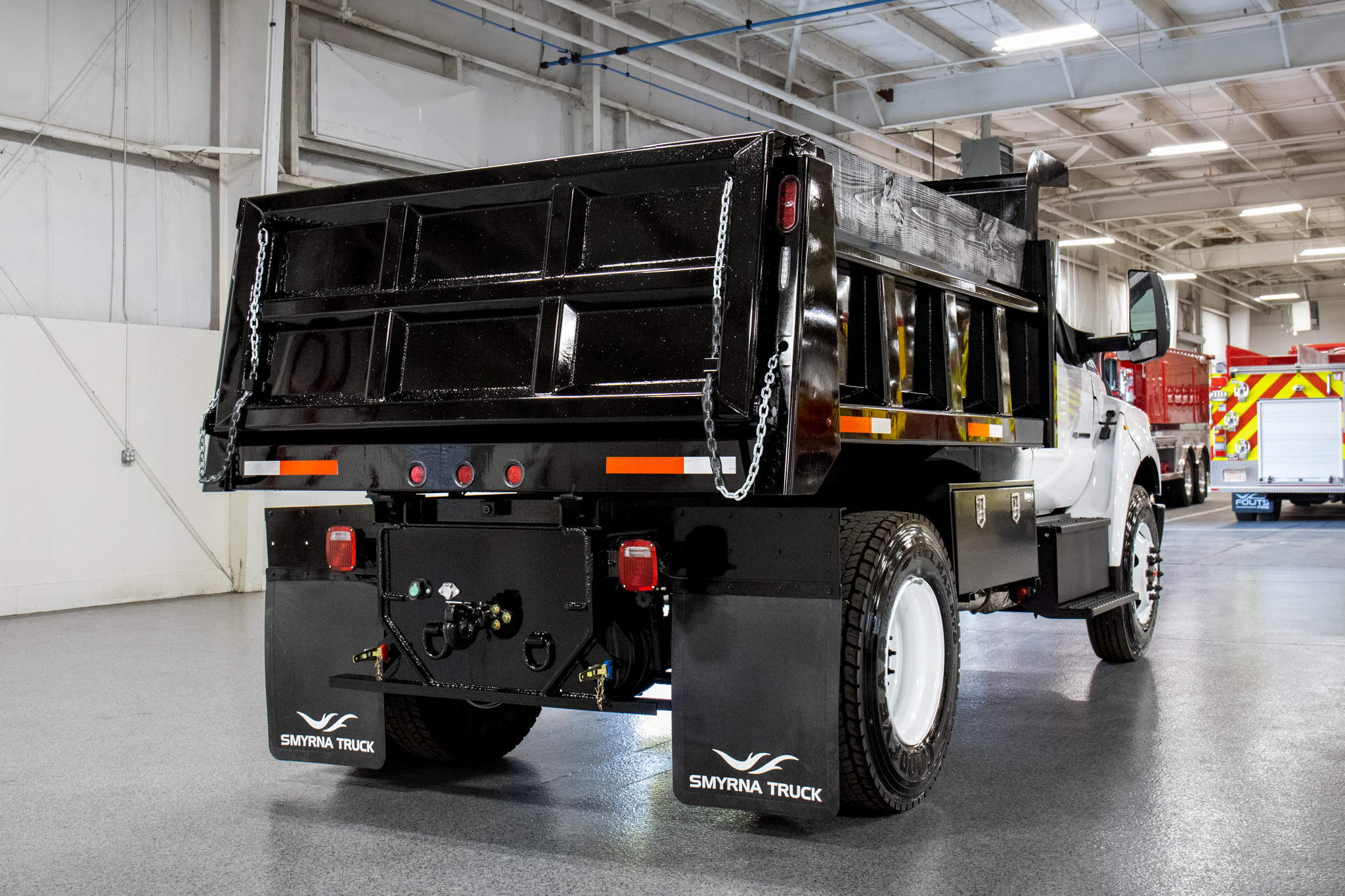 Rugby MGF Titan Dump Body on Ford F-750 Chassis